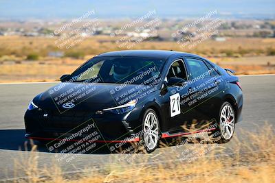 media/Nov-16-2024-Extreme Speed (Sat) [[6587d07cc4]]/Gold Group/Session 3 (The Bowl)/